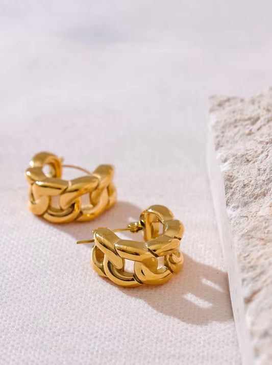 Aretes en cadena